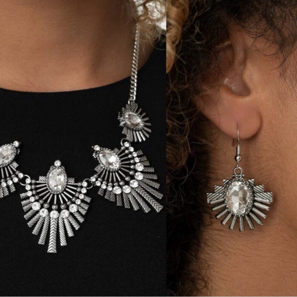 - Miss YOU-niverse Silver Starburst Oval
Rhinestone Collar necklace set